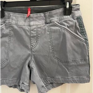 Spanx shorts medium